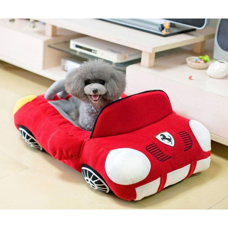 Car compartment for pet products Pet peteezee Red