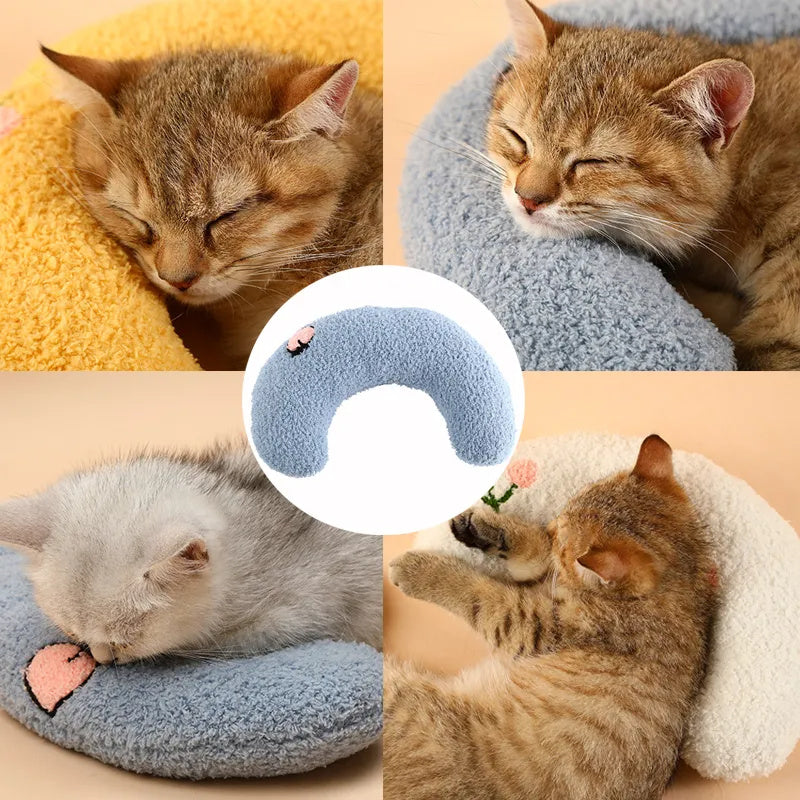 Little Pillow For Cats Fashion Neck Protector Deep Sleep Puppy U-Shaped Pillow Pets Pillow Kitten Headrest Dog Sleeping Pillow Pet Products Pet peteezee