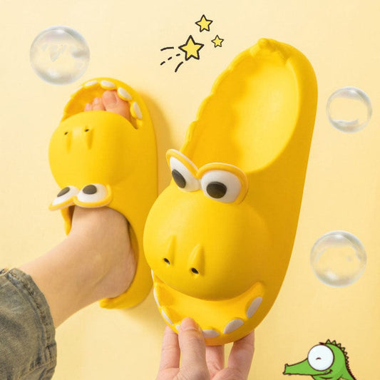 Kids Dinosaur Slippers Wholesale Summer Cartoon Parent Child Outdoor Home EVA Sandals Women Men Kids Cute Slippers Baby Shoes kids fashion novaa